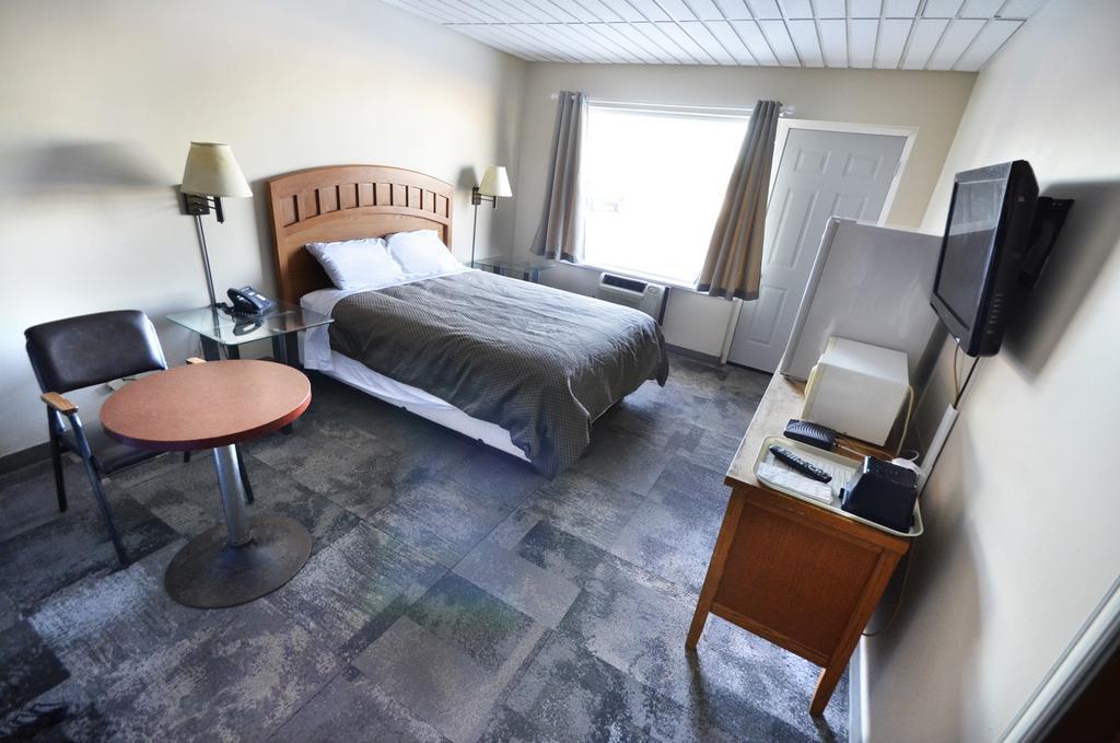 וויניפג St. Norbert Hotel חדר תמונה